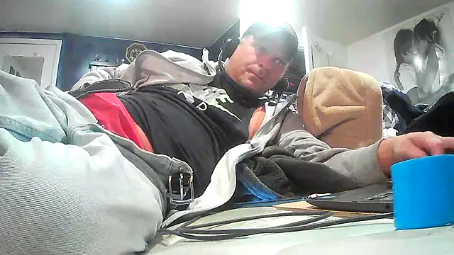 JRock69nKzoo online show from March 29, 11:27 pm