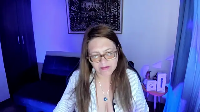 Ivette Shaira online show from March 11, 11:27 am