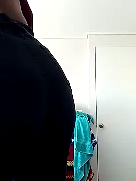 Snapshot of Morenitha-XXX chatting on December 3, 12:59 pm Morenitha-XXX online show from December 3, 12:59 pm