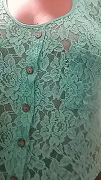 Snapshot of Morenitha-XXX chatting on February 7, 6:45 pm Morenitha-XXX online show from February 7, 6:45 pm