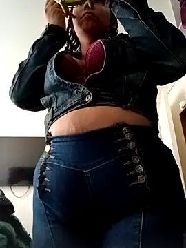 Snapshot of Morenitha-XXX chatting on October 13, 12:49 pm Morenitha-XXX online show from October 13, 12:49 pm