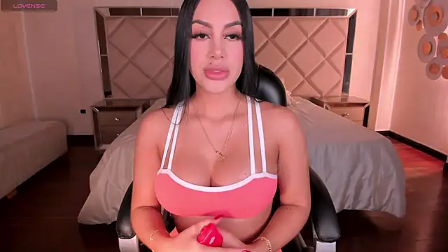 MileyCruz  online show from March 19, 3:30 am