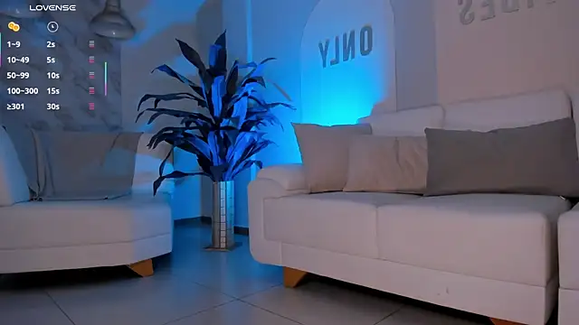 DannaCruz online show from March 11, 6:08 pm