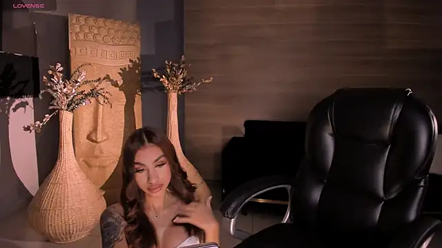 DannaCruz online show from September 12, 7:14 pm