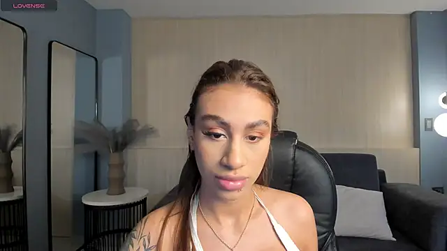 DannaCruz online show from September 28, 10:53 am