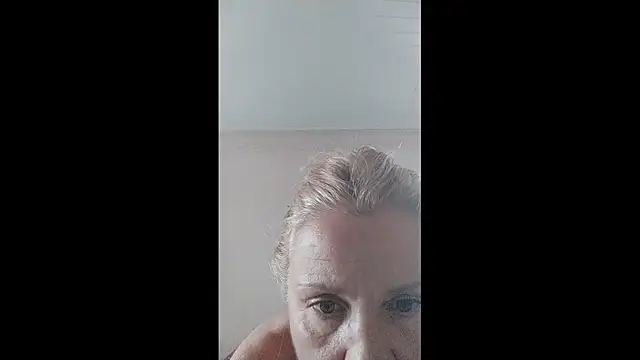 Snapshot of Alicia_Sage chatting on October 17, 6:49 am Alicia Sage online show from October 17, 6:49 am