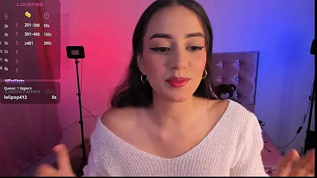 LucianaCarter online show from January 8, 8:05 am