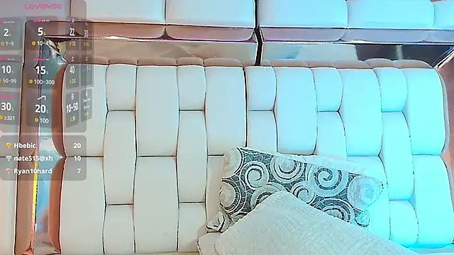 valkiria moore online show from January 16, 10:55 pm