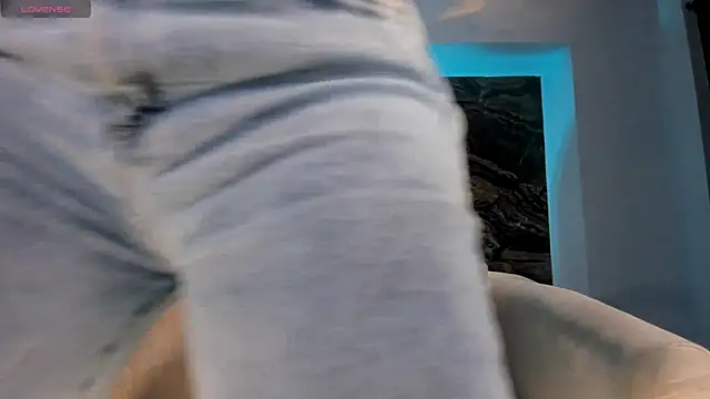 Snapshot of SophiePalmer chatting on September 27, 11:26 am SophiePalmer online show from September 27, 11:26 am