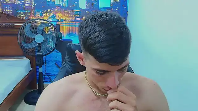 DEIBY BABY online show from November 15, 3:04 am