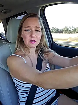 SkyelarSommer online show from November 10, 2:49 pm