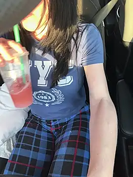 DominiqueX0 online show from March 4, 9:54 pm