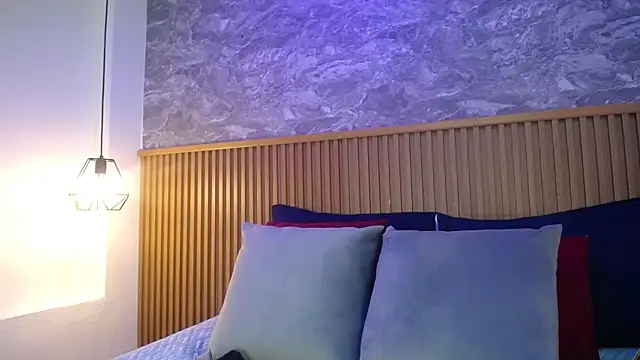 victoria  milf  online show from November 1, 5:04 pm