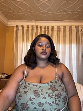 KnockoutBestie online show from February 26, 4:39 pm