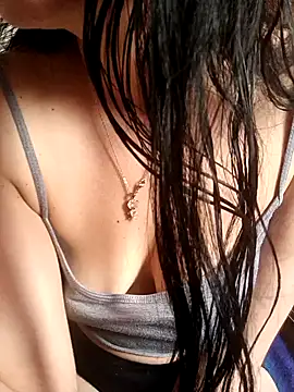 LissaThompsom online show from December 13, 2:38 pm