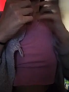 Snapshot of LissaThompsom chatting on May 11, 11:38 am LissaThompsom online show from May 11, 11:38 am
