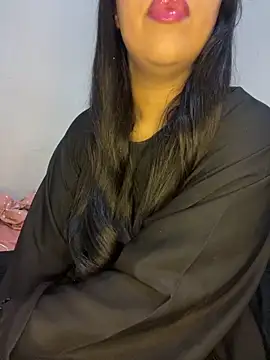 Mayacrayzi online show from September 26, 10:30 am