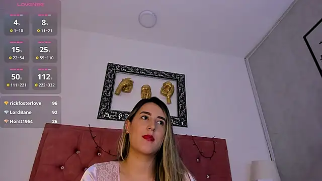 Hanna86 online show from December 30, 8:32 am
