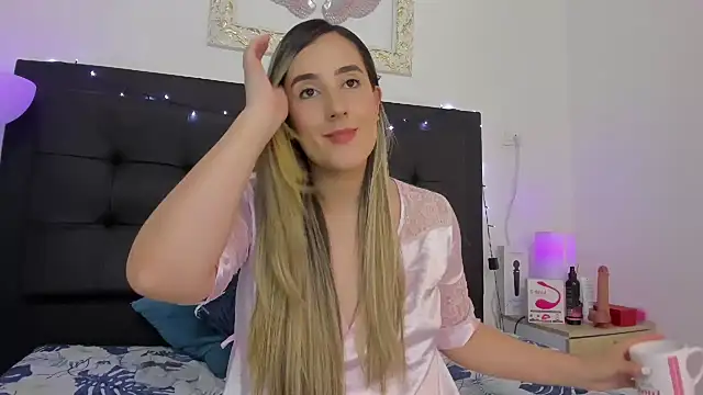 Hanna86 online show from January 15, 2:49 am