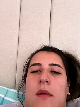 Snapshot of Hanna86 chatting on October 25, 2:46 pm Hanna86 online show from October 25, 2:46 pm