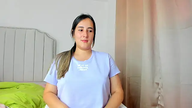 Snapshot of Hanna86 chatting on November 14, 7:34 pm Hanna86 online show from November 14, 7:34 pm