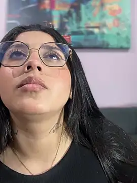 croftsmila online show from December 14, 3:51 am