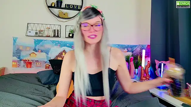 Snapshot of Kittychatte chatting on January 4, 7:34 am Kittychatte online show from January 4, 7:34 am