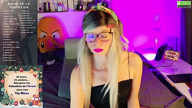 Snapshot of Kittychatte chatting on November 29, 10:29 am Kittychatte online show from November 29, 10:29 am