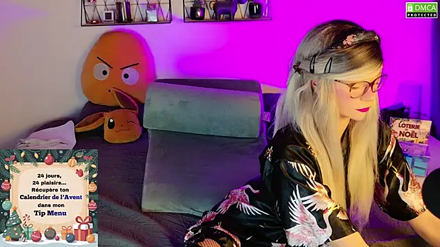 Snapshot of Kittychatte chatting on November 30, 11:03 am Kittychatte online show from November 30, 11:03 am