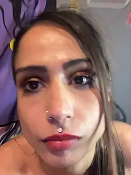 LaPetitechienne1 online show from January 12, 1:53 am