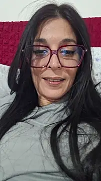 patatinahot87 online show from March 3, 5:52 pm