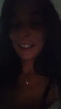 patatinahot87 online show from July 4, 4:35 pm