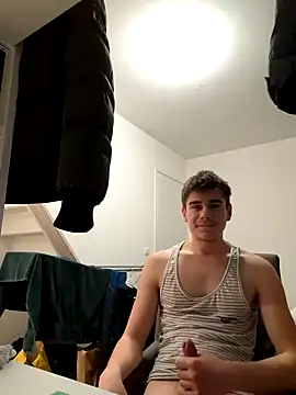 bestboy18 online show from December 5, 6:11 pm