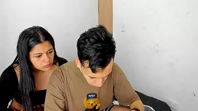 Snapshot of SexAegons chatting on December 4, 4:43 am SexAegons online show from December 4, 4:43 am