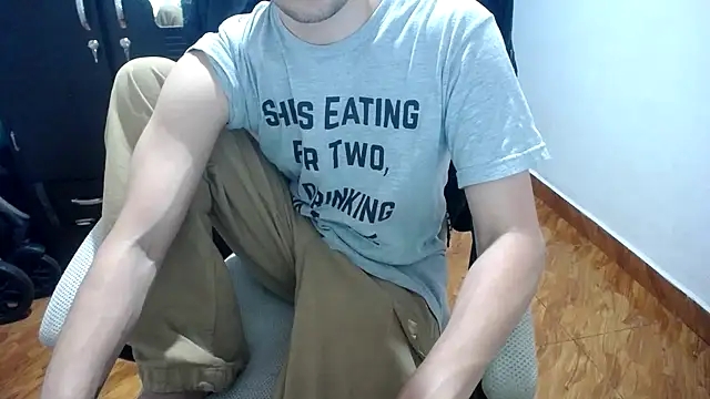 Snapshot of SexAegons chatting on February 15, 4:03 am SexAegons online show from February 15, 4:03 am