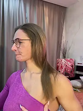Milf Tea online show from December 11, 4:07 am