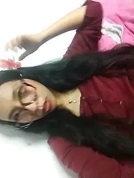 Snapshot of Umaru_uwu chatting on November 19, 6:24 am Umaru uwu online show from November 19, 6:24 am