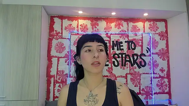 Mhelanny2 online show from March 20, 4:29 am