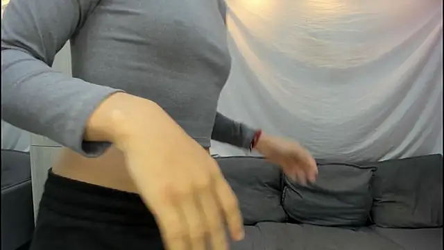 Mhelanny2 online show from January 19, 12:42 pm