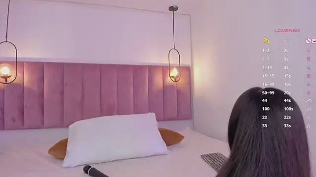 luisah  online show from December 16, 12:04 am