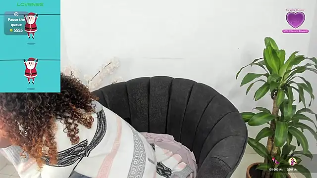 Snapshot of StefanyMiler chatting on January 23, 9:29 am StefanyMiler online show from January 23, 9:29 am