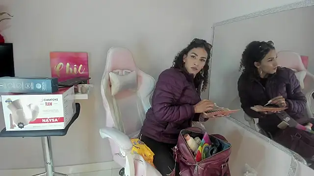 Snapshot of StefanyMiler chatting on March 20, 9:37 am StefanyMiler online show from March 20, 9:37 am