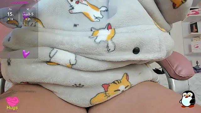 cristal  hot 1 online show from February 18, 4:04 am