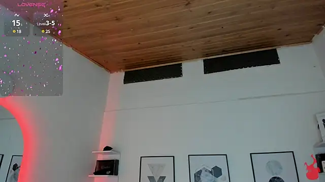 cristal  hot 1 online show from March 10, 10:15 am