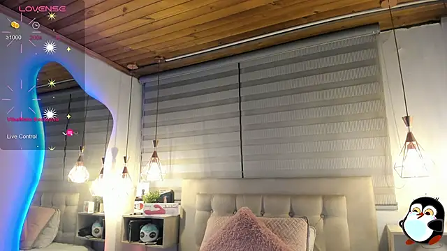 cristal  hot 1 online show from February 17, 5:04 am