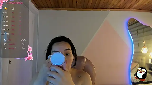 cristal  hot 1 online show from July 18, 5:00 am