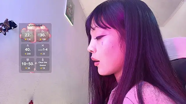 Snapshot of Persia_09 chatting on October 9, 3:37 am Persia 09 online show from October 9, 3:37 am