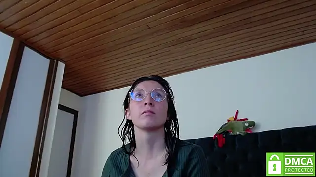 Sophi Cute online show from December 4, 2:04 pm