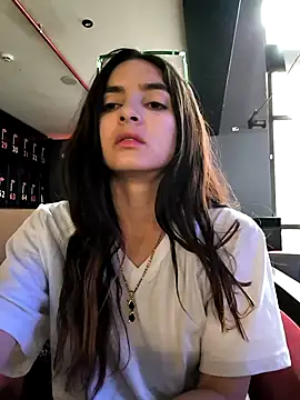 Snapshot of Sam_Sara chatting on September 26, 6:01 pm Sam Sara online show from September 26, 6:01 pm