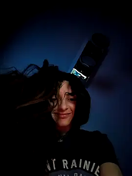 Snapshot of Sam_Sara chatting on September 27, 9:47 am Sam Sara online show from September 27, 9:47 am